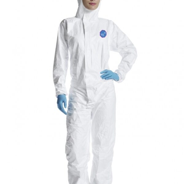 Tyvek 500 Labo Hooded Coverall with overshoes white cat.3 type 5B+6B