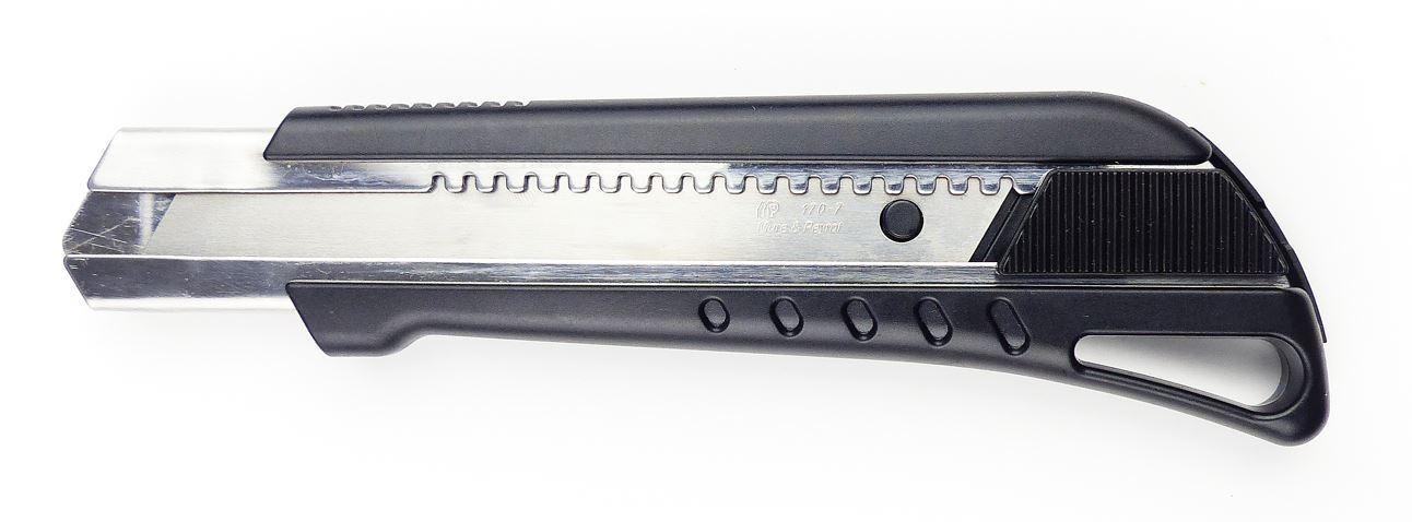 Mure & Peyrot 163.1.170 QUINSAC Cutter knife with a 25mm blade